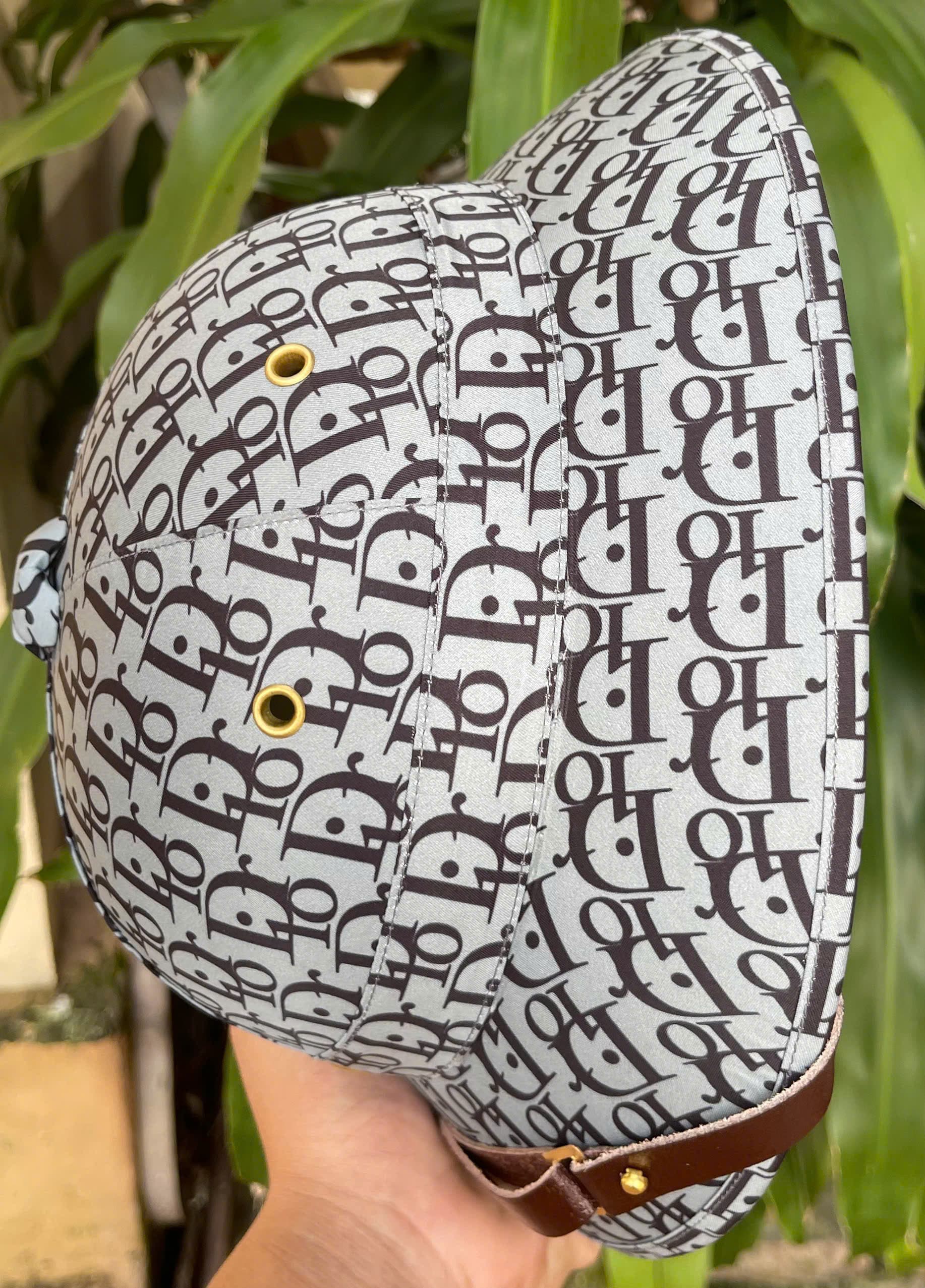 Mũ Cối Xám DRO Nam Nữ – Mũ Cối Nhựa PC Cao Cấp, Thoáng Mát, Bền Bỉ, Có Quai Da