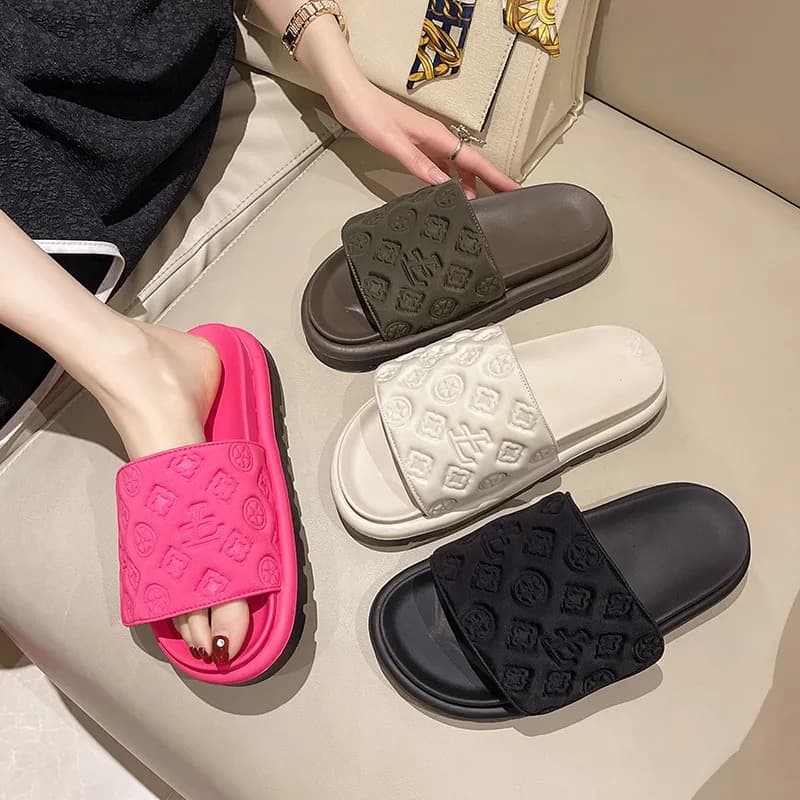 Dép nữ quai ngang ullzang đế êm cho cô nàng cá tính, phong cách trẻ trung năng động trend